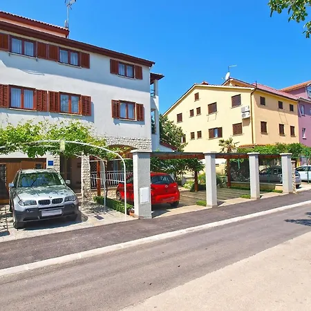 Fuer 5 Personen Ca 60 Qm In Fazana, Istrien Istrische Riviera Apartment *